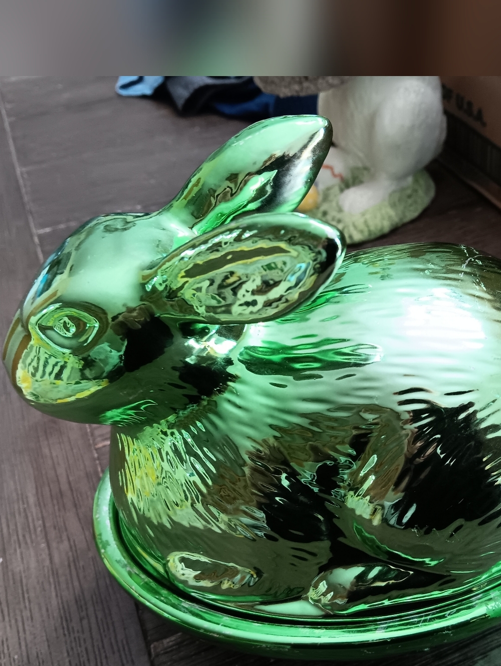 Unk Green Shiny Ceramic Bunny Dish